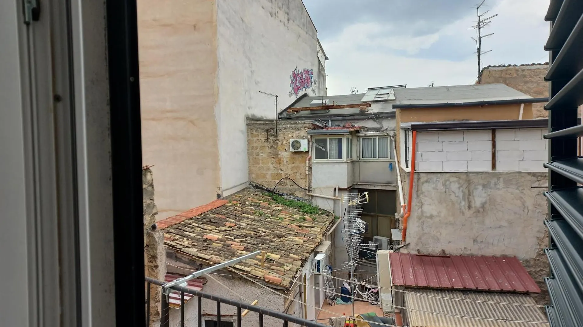 Apartment With Kitchen Balcony And Ac Palermo