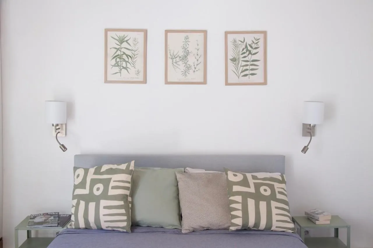 Apartment With Kitchen Balcony And Ac Palermo